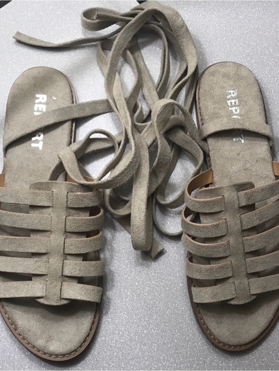 Report Shoes - Report sandals in taupe sz 7.5 NEW IN BOX flats shoes gladiator
